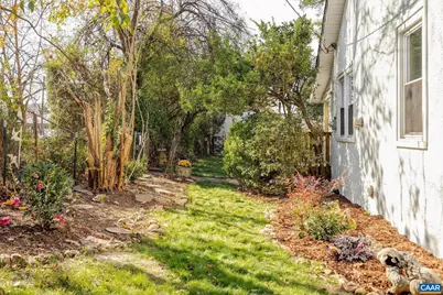 1016 Elliott Ave, Charlottesville, VA 22902 - Photo 5