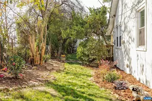 1016 Elliott Ave, Charlottesville, VA 22902 - Photo 5