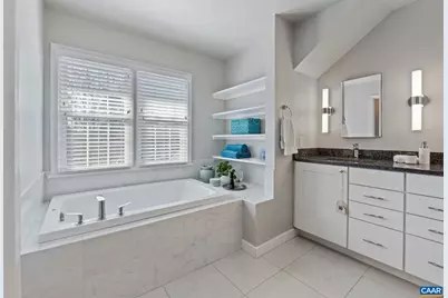 2047 Acorn Hill Ct, Charlottesville, VA 22911 - Photo 33