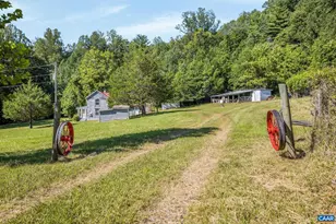 6878 Chap Pl Ln, Crozet, VA 22932 - Photo 47