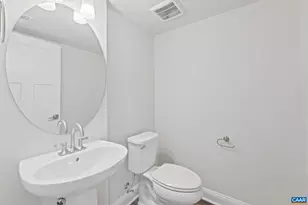 3034 Farrow Cir, Charlottesville, VA 22901 - Photo 9