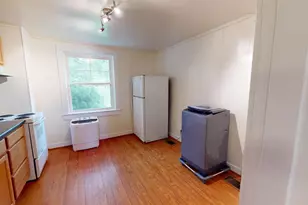 1302 Crozet Ave, Crozet, VA 22932 - Photo 3