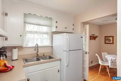 402 NE 13th St, Charlottesville, VA 22902 - Photo 13
