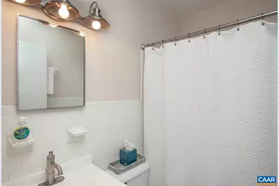 402 NE 13th St, Charlottesville, VA 22902 - Photo 23