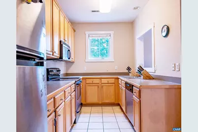 270 Remington Pl, Charlottesville, VA 22903 - Photo 11
