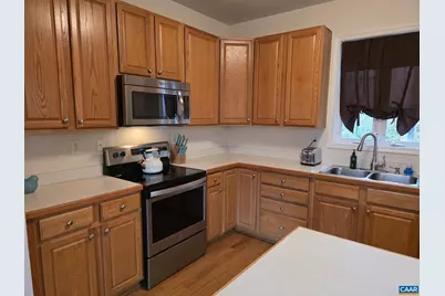 5442 Hill Top St, Crozet, VA 22932 - Photo 7