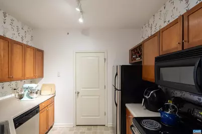 750 Walker Sq #3D, Charlottesville, VA 22903 - Photo 9