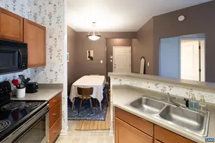 750 Walker Square, Charlottesville, VA 22903 - Photo 11