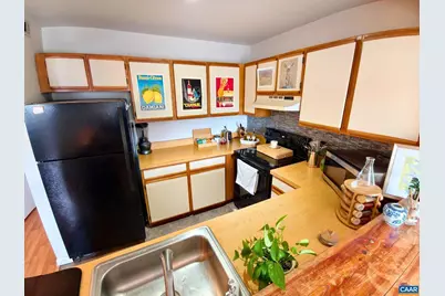 1243 Cedars Ct #B19, Charlottesville, VA 22903 - Photo 11