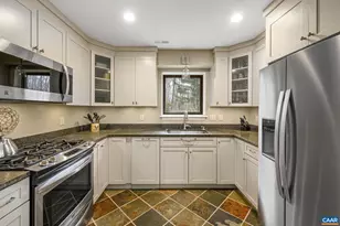 1688 Stoney Creek Dr, Charlottesville, VA 22902 - Photo 7