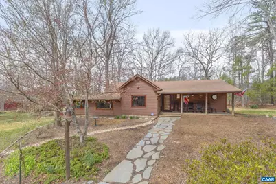 3205 Polecat Creek Ln, Scottsville, VA 24590 - Photo 5