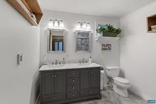 3205 Polecat Crk Ln, Scottsville, VA 24590 - Photo 39