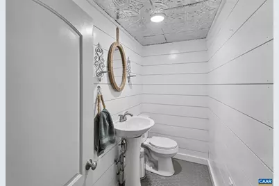 4941/4939 Richmond Rd, Keswick, VA 22947 - Photo 31