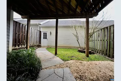 904 Bing Ln, Charlottesville, VA 22903 - Photo 11