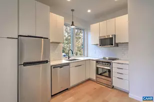 1130 E High St, Charlottesville, VA 22902 - Photo 5