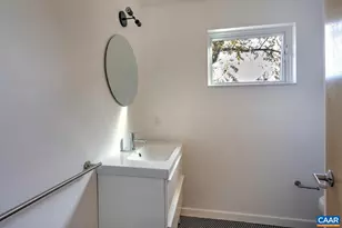 1130 E High St, Charlottesville, VA 22902 - Photo 3