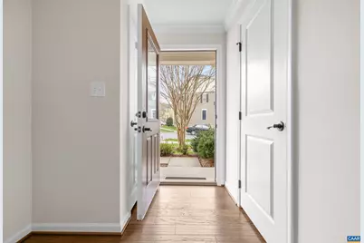 2030 Bethpage Ct, Charlottesville, VA 22901 - Photo 9