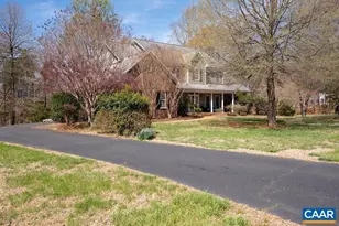 5270 Tanager Woods Dr, Earlysville, VA 22936 - Photo 5