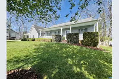 18 Forest View Ln, Fishersville, VA 22939 - Photo 1