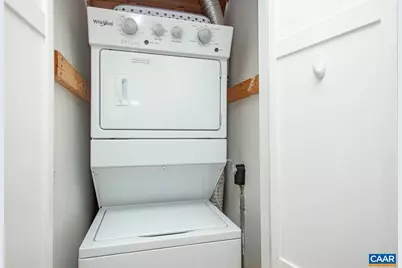 402 13th St, Charlottesville, VA 22902 - Photo 13