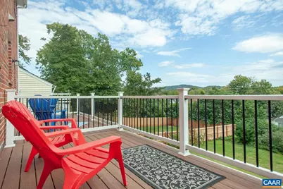 402 13th St, Charlottesville, VA 22902 - Photo 23
