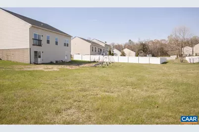 236 Brimfell St, Gordonsville, VA 22942 - Photo 3