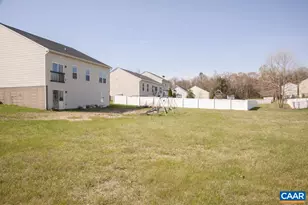 236 Brimfell St, Gordonsville, VA 22942 - Photo 3