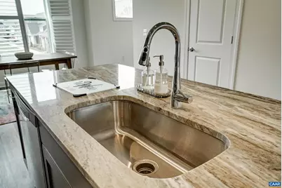 916 Orion Ln, Crozet, VA 22932 - Photo 13