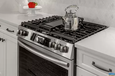 196 Marcella St, Charlottesville, VA 22911 - Photo 13