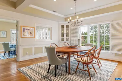 560 Dryden Pl, Charlottesville, VA 22903 - Photo 17