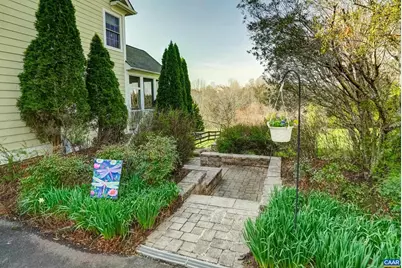 820 Carlyle Pl, Charlottesville, VA 22903 - Photo 47