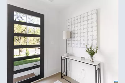 987 5th St SW, Charlottesville, VA 22902 - Photo 5