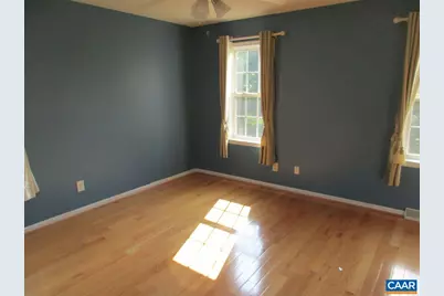 3419 Turnberry Cir, Charlottesville, VA 22911 - Photo 9