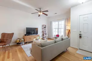 1048 SW 5th St, Charlottesville, VA 22902 - Photo 19