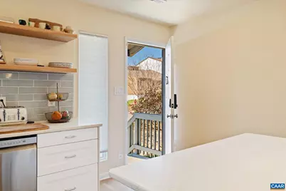 326 Harvest Dr, Charlottesville, VA 22903 - Photo 5