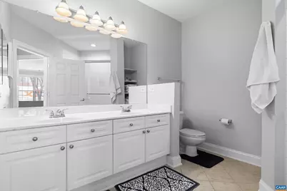 1051 Glenwood Station Ln #102, Charlottesville, VA 22901 - Photo 21