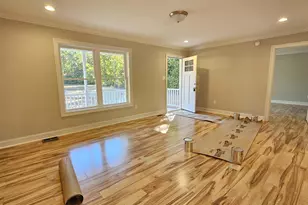 121 Sharps Creek Dr, Scottsville, VA 24590 - Photo 3