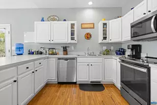 1110 Highlands Dr, Charlottesville, VA 22901 - Photo 5