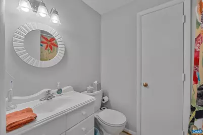 1212 Chatham Rdg, Charlottesville, VA 22901 - Photo 15