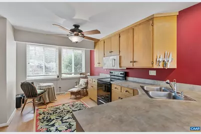 1212 Chatham Rdg, Charlottesville, VA 22901 - Photo 7