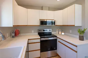 395 Burchs Creek Rd, Crozet, VA 22932 - Photo 9