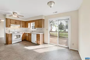 1883 Steeplechase Run, Charlottesville, VA 22911 - Photo 15