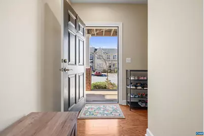 2420 Winthrop Dr, Charlottesville, VA 22911 - Photo 5