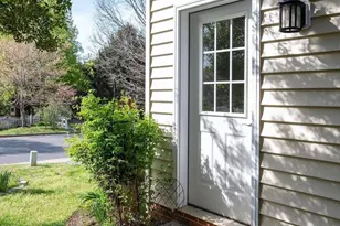 908 Swan Ridge Rd, Charlottesville, VA 22903 - Photo 27