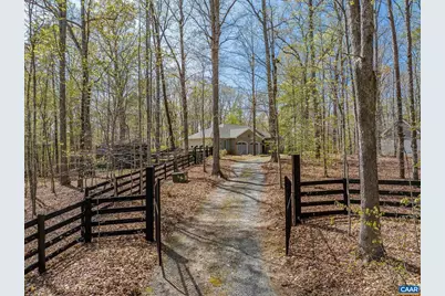 9130 Totier Creek Rd, Scottsville, VA 24590 - Photo 13