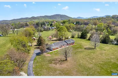 10694 Rockfish Valley Hwy, Afton, VA 22920 - Photo 33