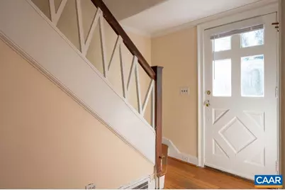 2401 Fontaine Ave, Charlottesville, VA 22903 - Photo 9