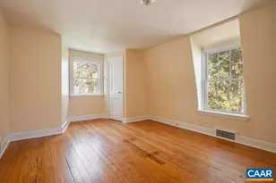 2401 Fontaine Ave, Charlottesville, VA 22903 - Photo 11