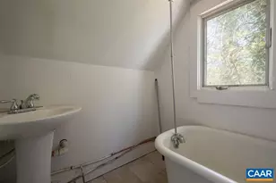 2401 Fontaine Ave, Charlottesville, VA 22903 - Photo 17