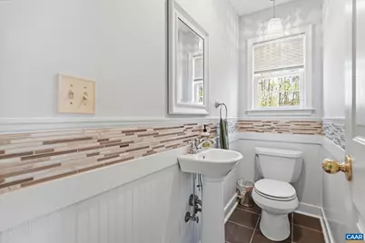 1009 Stonewood Dr, Charlottesville, VA 22911 - Photo 19